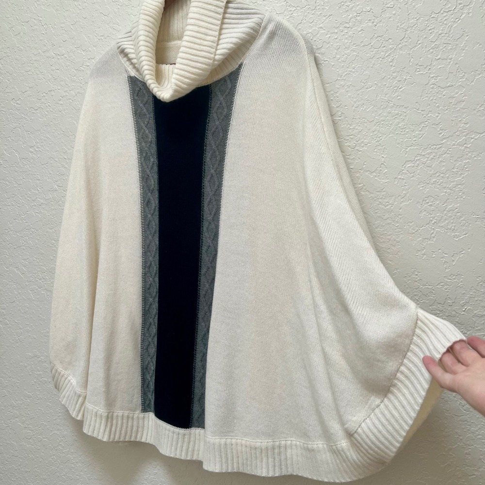 NEW YORK & COMPANY Womens Cream Black Gray Colorblock Cowl Neck Poncho Sweater M